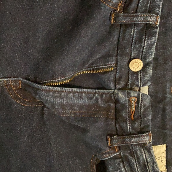 Buckle Jeans - Picture 3 of 4